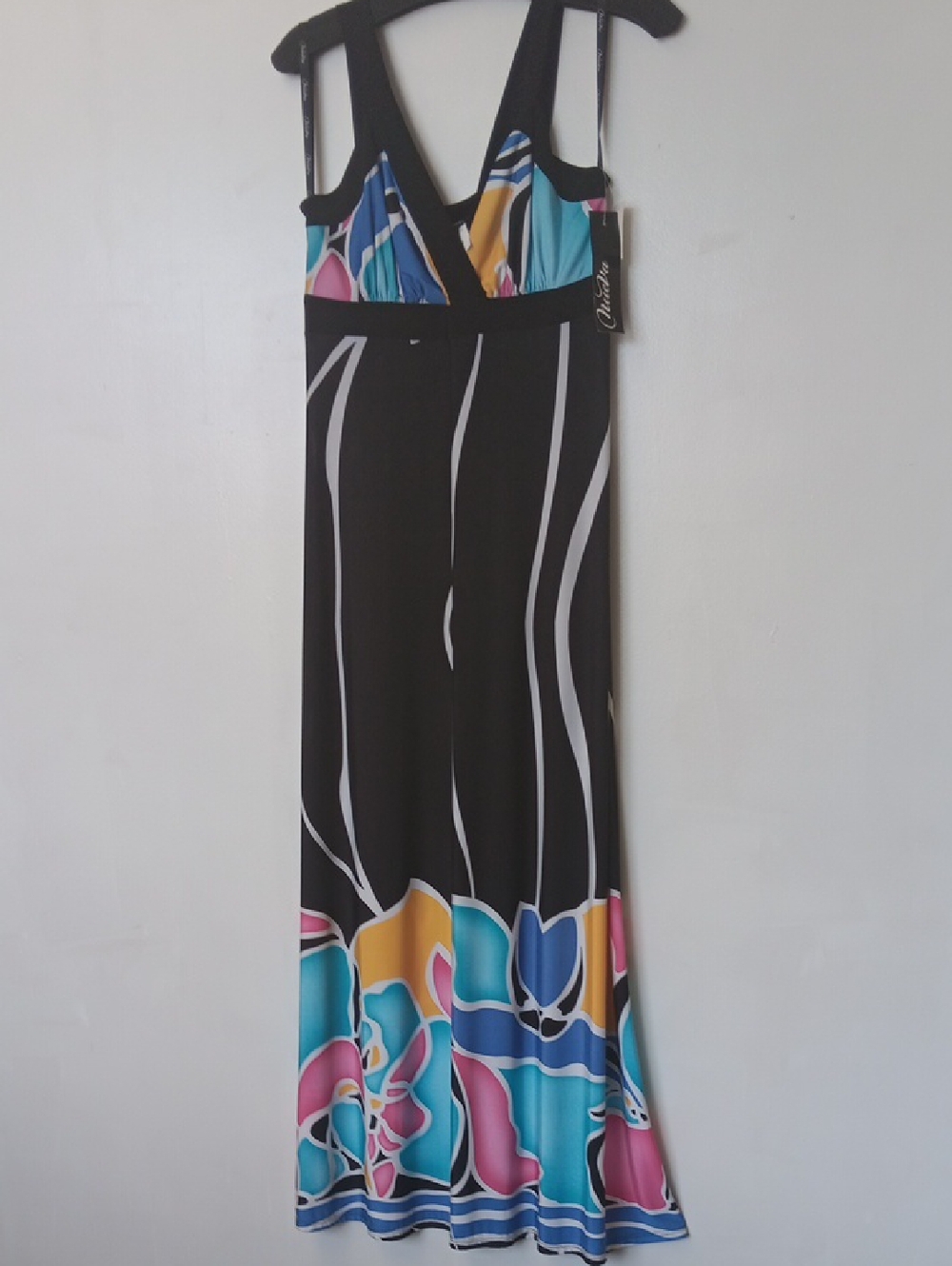 Nueva Sleeveless Black Maxi Dress with Multicolor Floral Bodice
